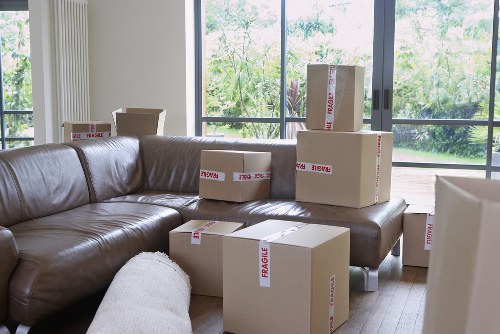 Packing fragile household items for a Barnet home move